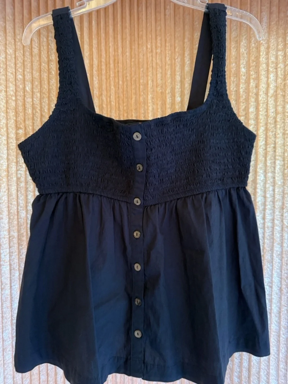 Free People Women’s Zola Black Sleeveless Smocked Button-Front Top - Picture 6 of 6